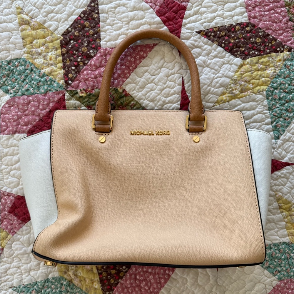 Michael Kors Selma Tan and White Satchel